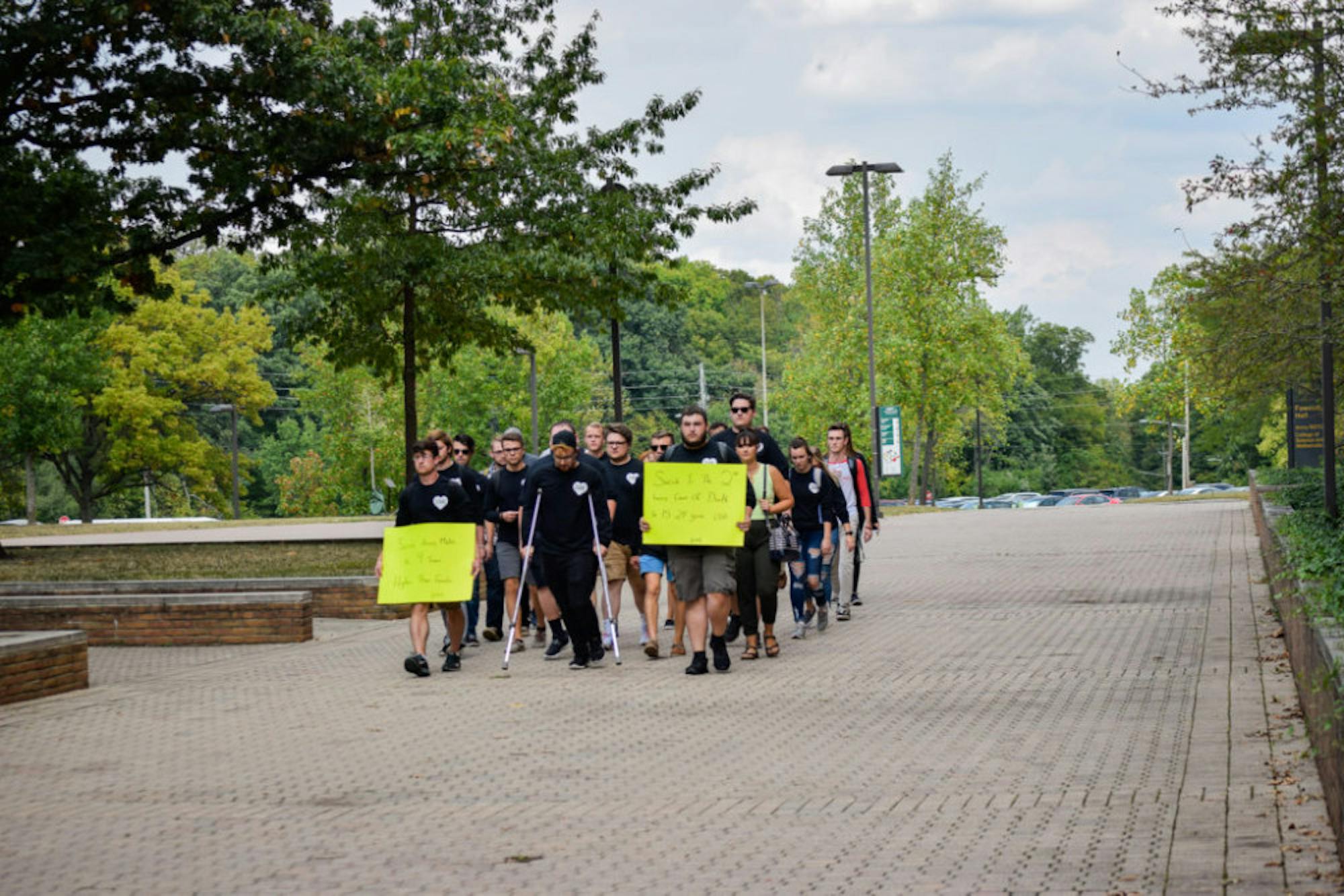 Sigma Phi Epsilon Out of the Darkness Walk | Photo by Jessica Fugett | The Wright State Guardian