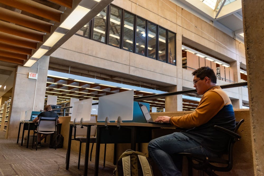 dsc_0098_54050623063_o-scaled