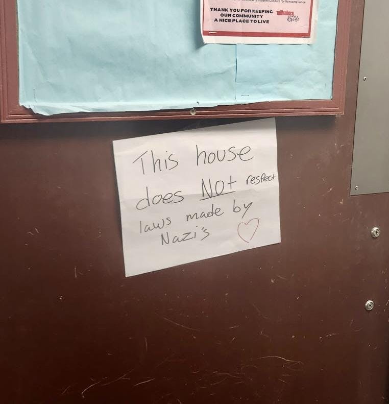 7404514000850143728 3.jpg